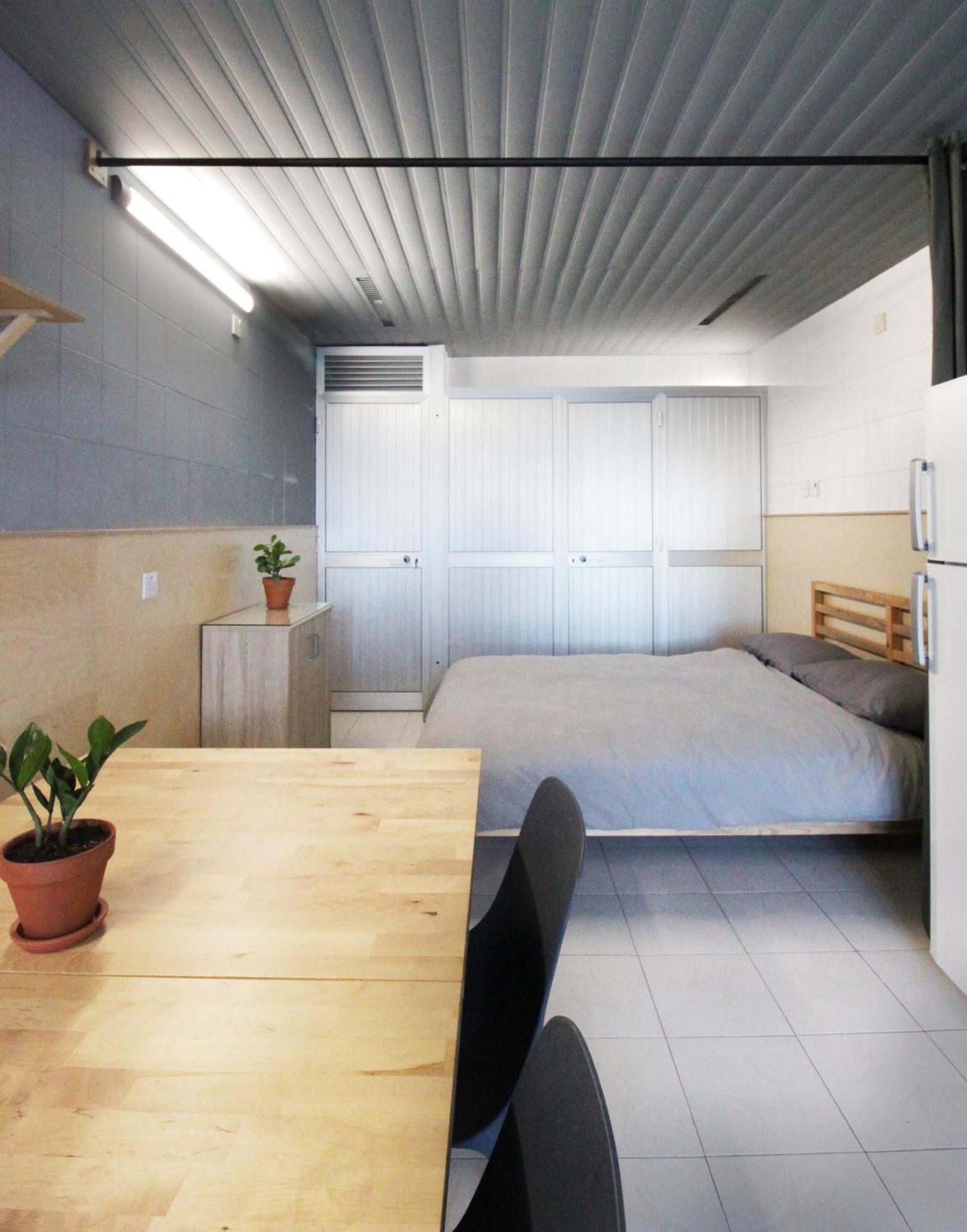 Seafront Beachroom Apartment